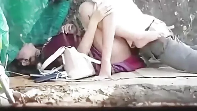 Ác Sét rơi phimsex n ...
