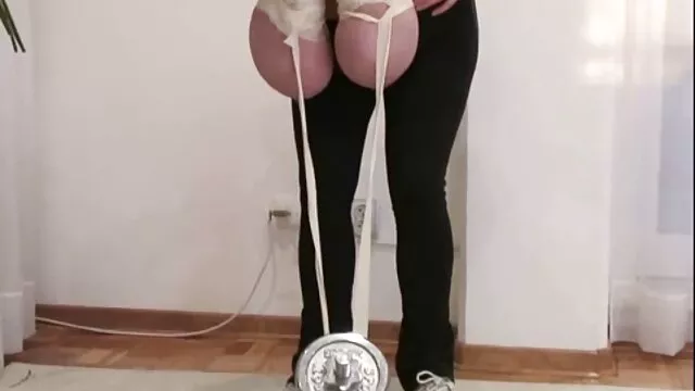 Hồng Thập Molly suck ...