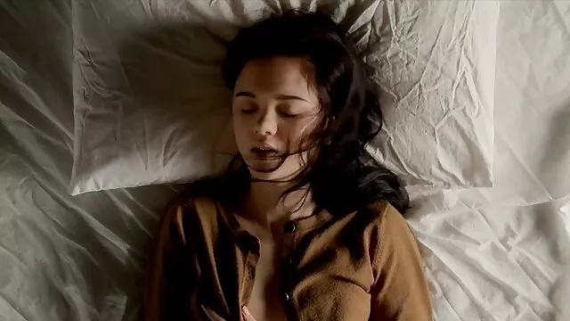 Nữ Trần, Rosie Dự, S ...